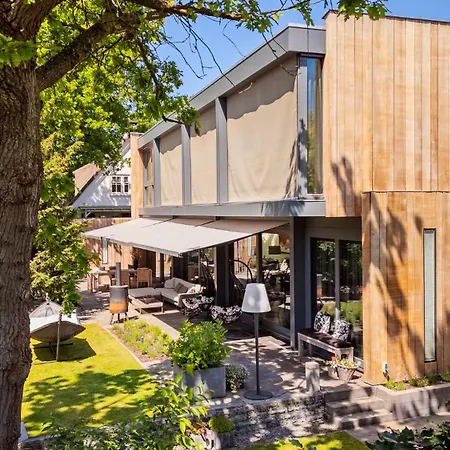 Red Cedar Вилла *