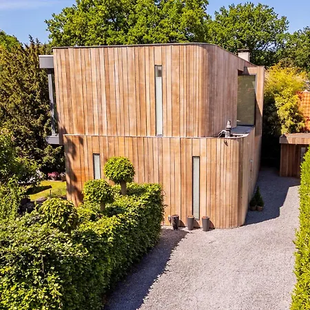 Villa Red Cedar Bergen